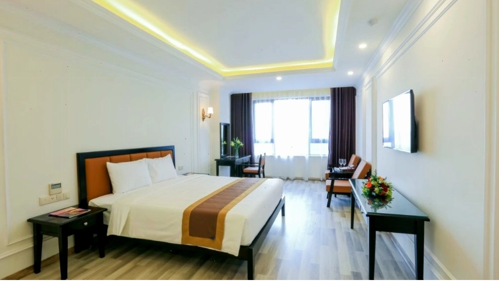 Phòng Deluxe DOUBLE tại Khách sạn Galaxy Hạ Long