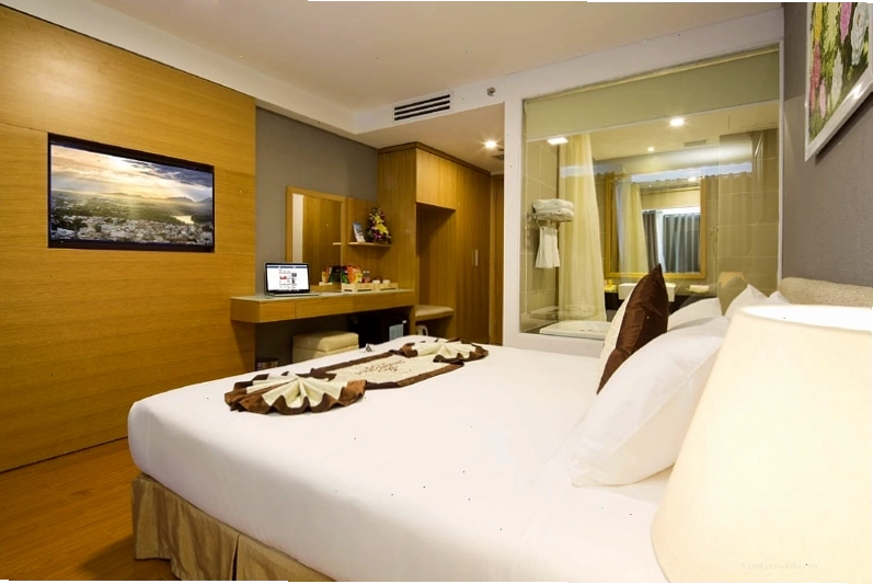 Phòng Deluxe Sea View có ban công tại Khách sạn Dendro Nha Trang