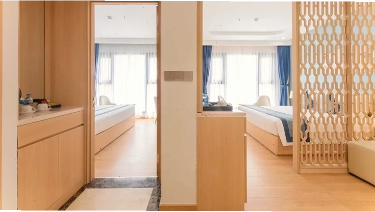 Phòng Deluxe với ban công riêng tại Canary Gold Hotel