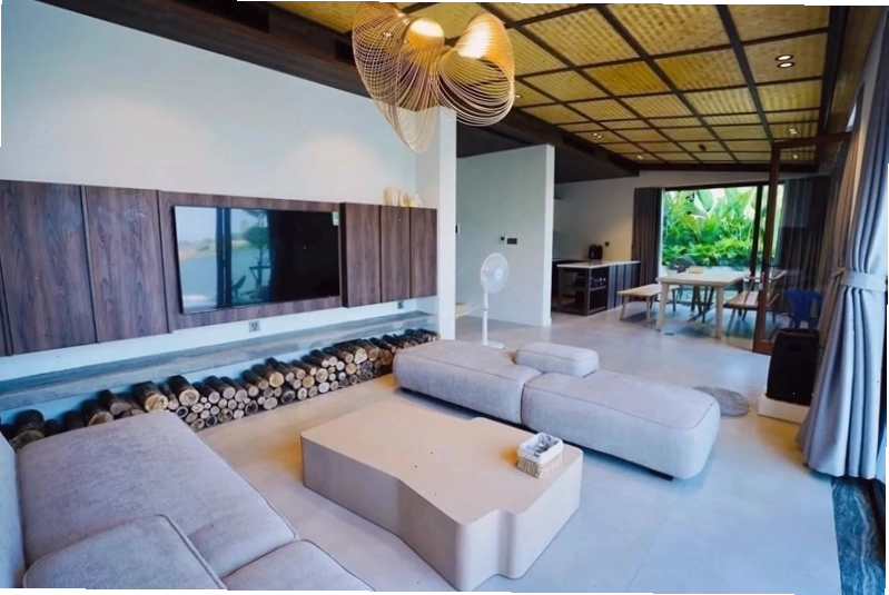 Phòng khách rộng rãi tại Minad Villa với đầy đủ tiện nghi