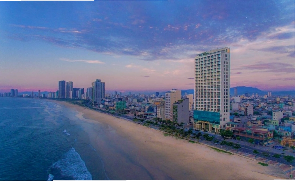 Phòng nghỉ sang trọng tại Le Sands Oceanfront Đà Nẵng Hotel