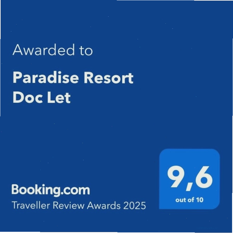 Phòng nghỉ tại Paradise Resort Nha Trang nhìn ra biển