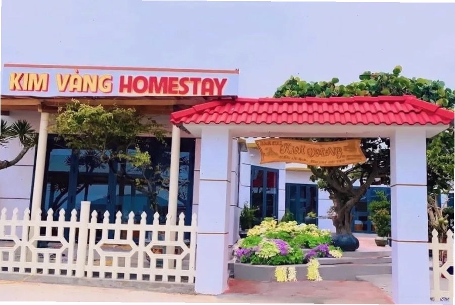 Phòng nghỉ tại Robinson Homestay với ban công thoáng đãng