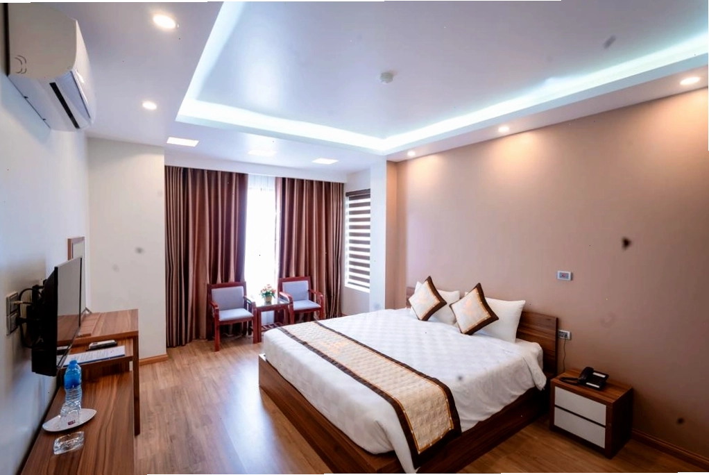 Phòng nghỉ tiện nghi tại Khách sạn Sky Yên Tử