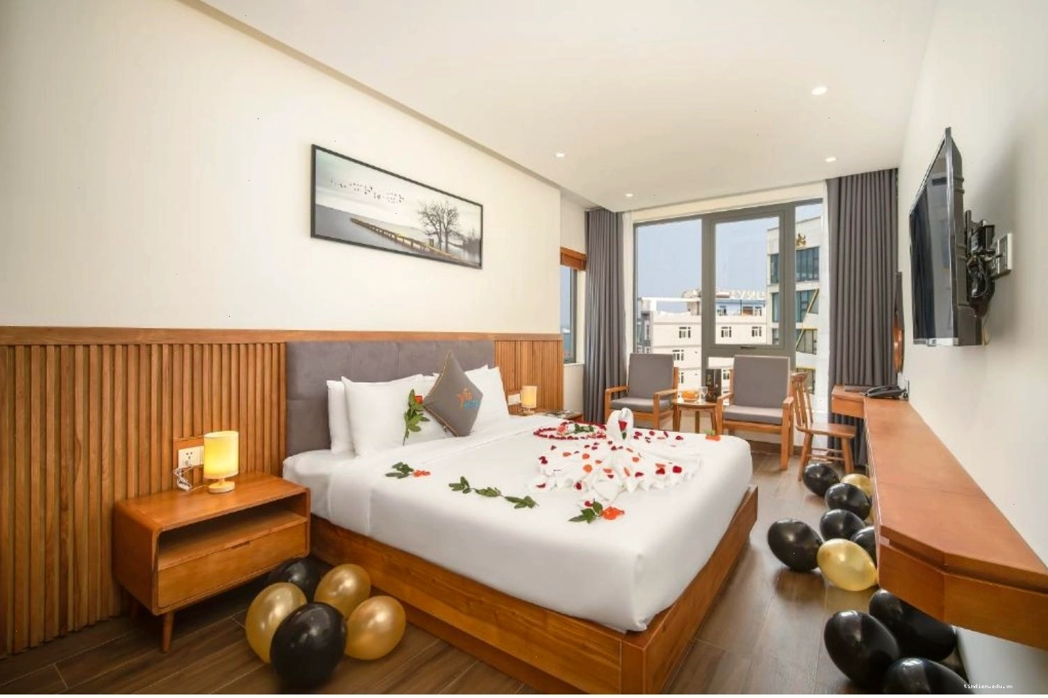 Phòng nghỉ tiện nghi tại Yes Hotel