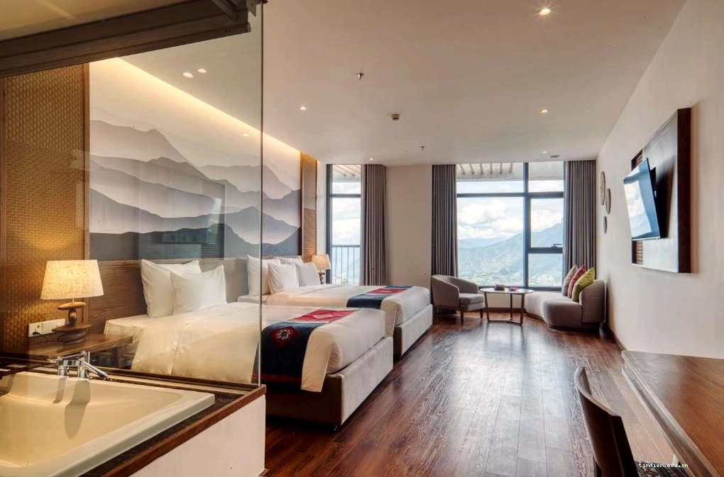 Phòng Premier 3 người tại Lady Hill Sapa Resort với tầm nhìn đẹp