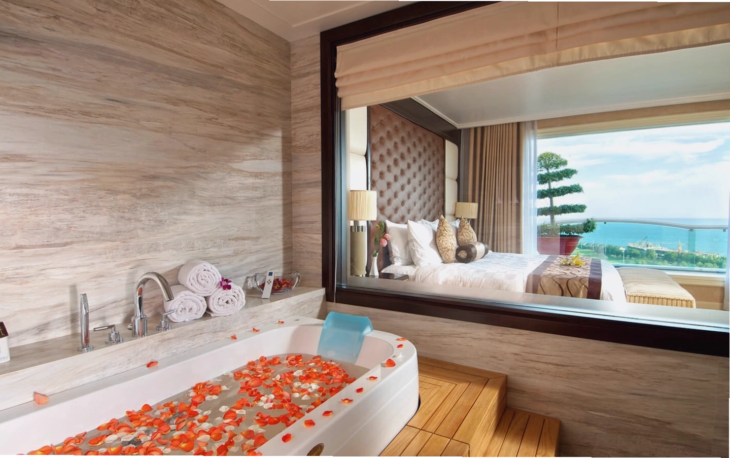 Phòng President Suite - Biểu tượng sang trọng tại Sea Links Beach Hotel