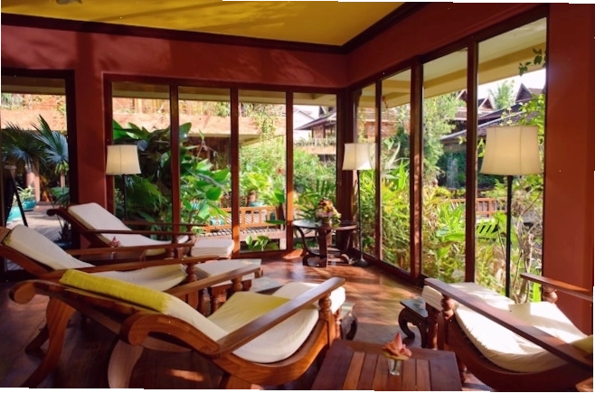 Phòng trị liệu mát-xa tại spa của khách sạn