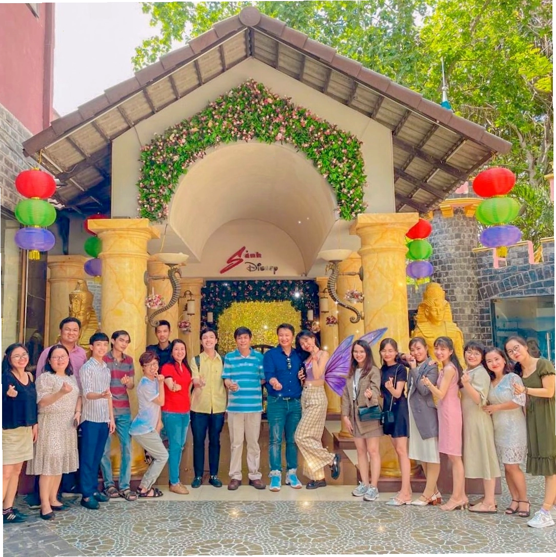 Phòng VIP sang trọng với nội thất hoàng gia tại Nhà hàng 7 Kỳ Quan