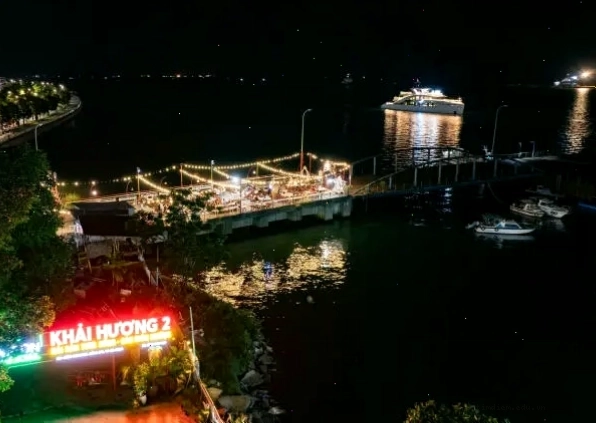 Quán ăn ngon tại Hạ Long - Nhà hàng Khải Hương 2