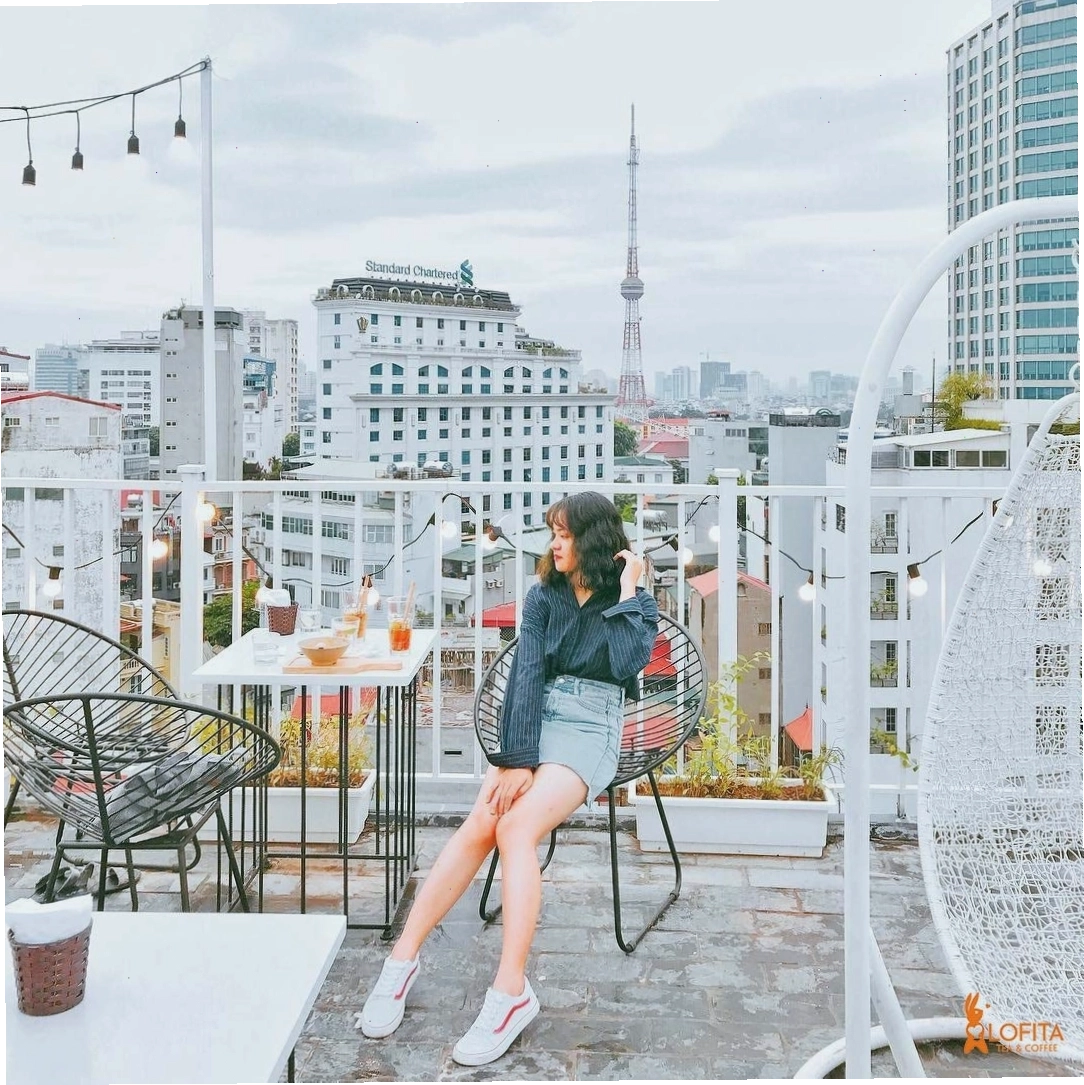 Quán cafe đẹp Bến Bạch Đằng với tầm nhìn thoáng đãng