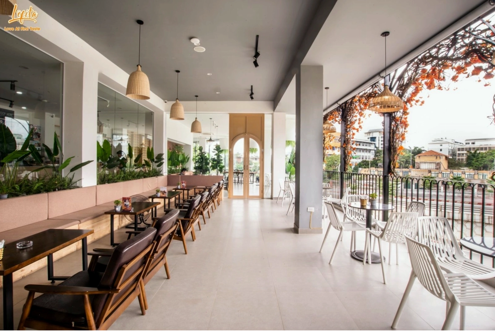 Quán cafe ngon view đẹp Nguyễn Khánh Toàn - Lofita Tea & Coffee