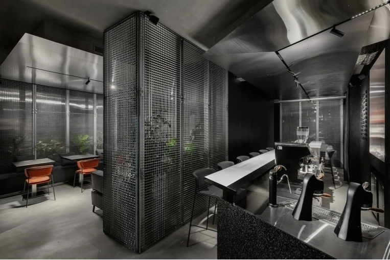 Quán cafe thiết kế như buổi trình diễn ánh sáng hút khách check-in