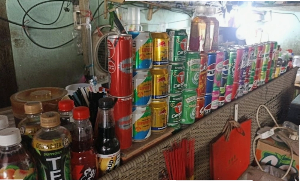 Quán Cafe Võng Bãi Xe Home là điểm dừng chân và nạp lại năng lượng ít phút buổi trưa