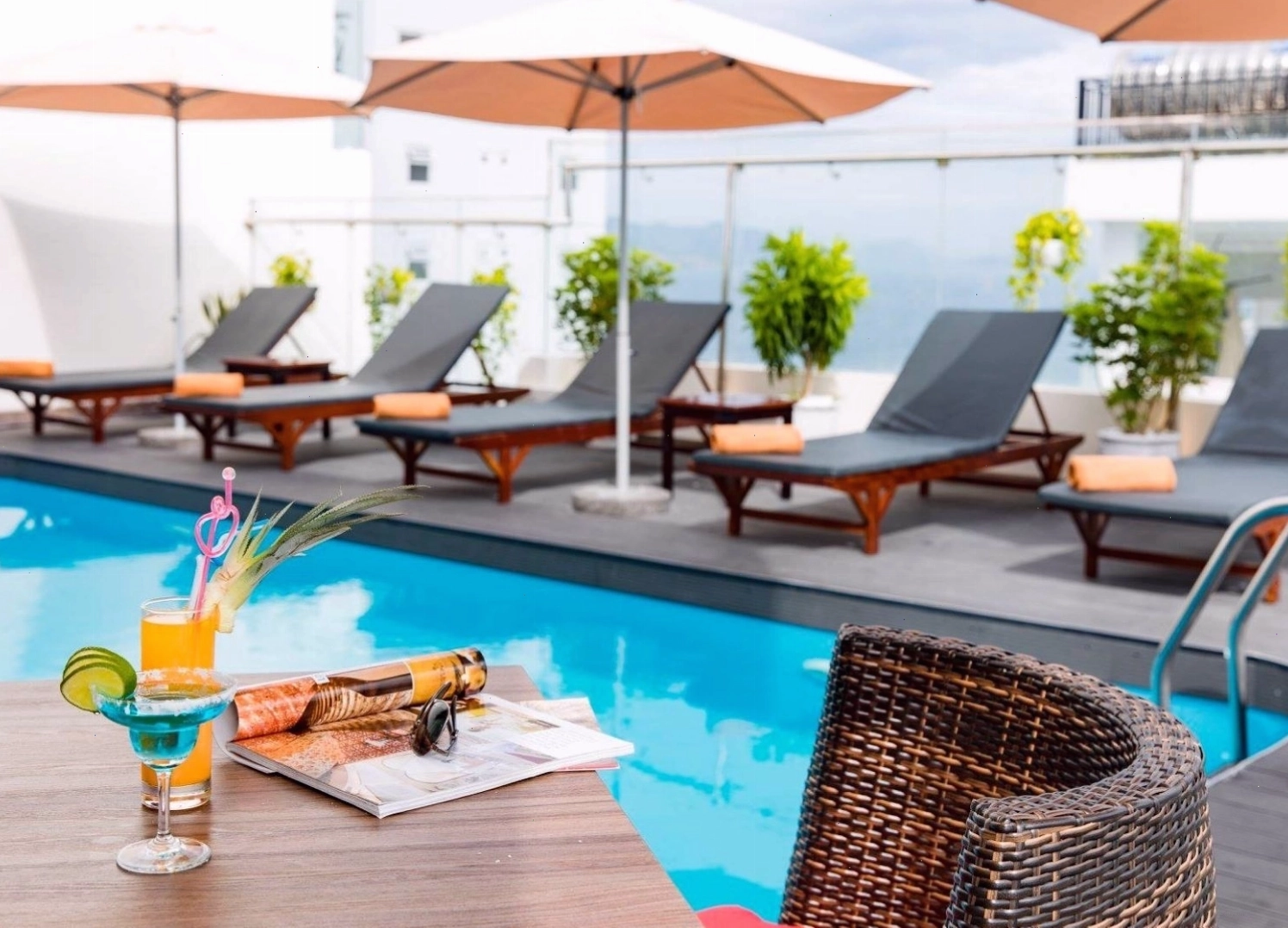 Quang cảnh đêm của thành phố Nha Trang nhìn từ khách sạn