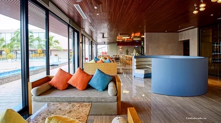 Quầy bar Infinity Lounge với tầm nhìn đẹp