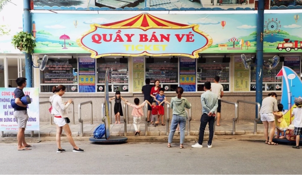 Quầy vé Công viên nước Hồ Tây