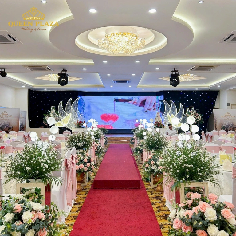 Queen Plaza: Nâng tầm tiệc cưới với không gian sang trọng và dịch vụ trọn gói