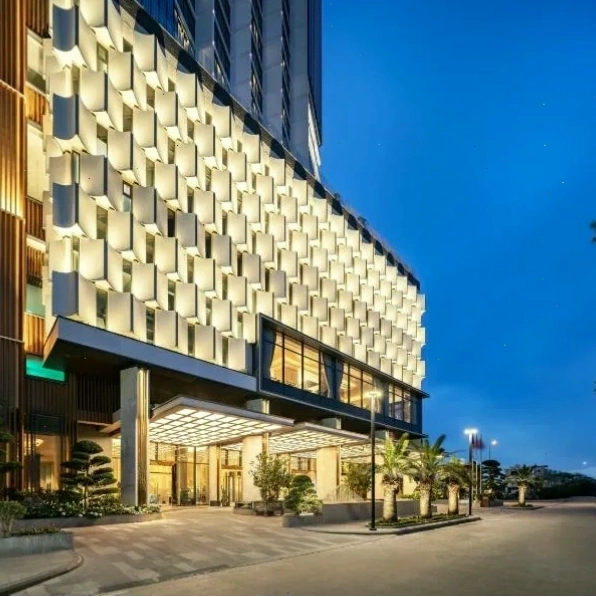 Radisson Blu Ha Long Bay với tầm nhìn vịnh đẹp
