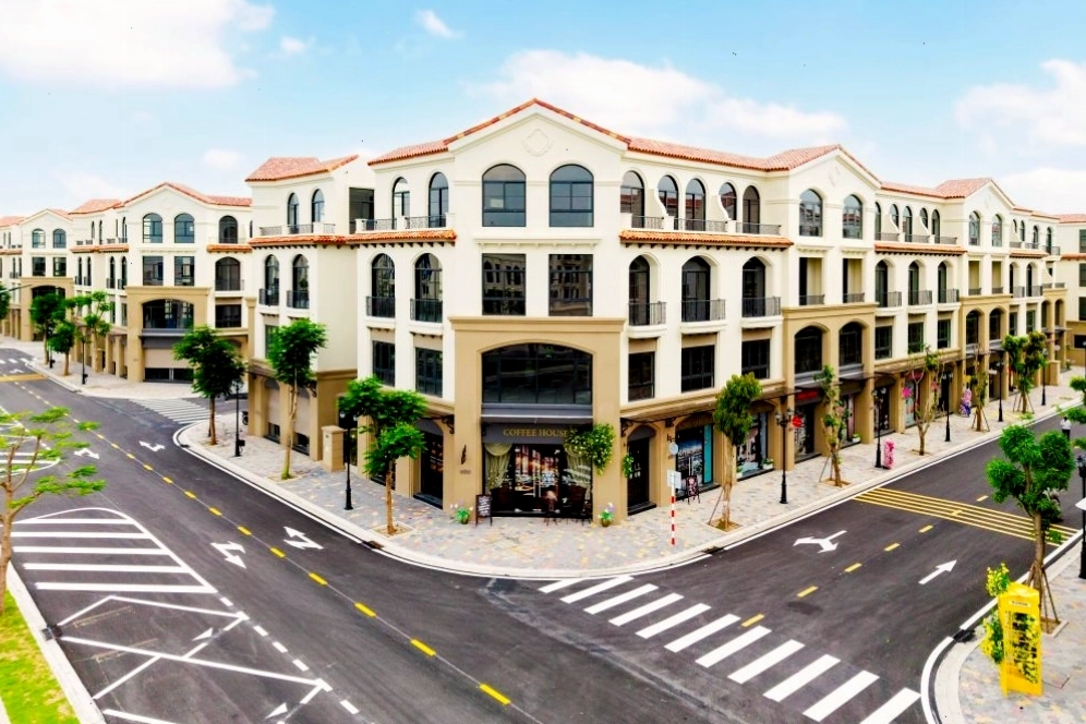 Royal Boulevard thu hút giới thành đạt
