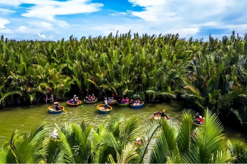 Rừng dừa Bảy Mẫu mang đến trải nghiệm miền sông nước