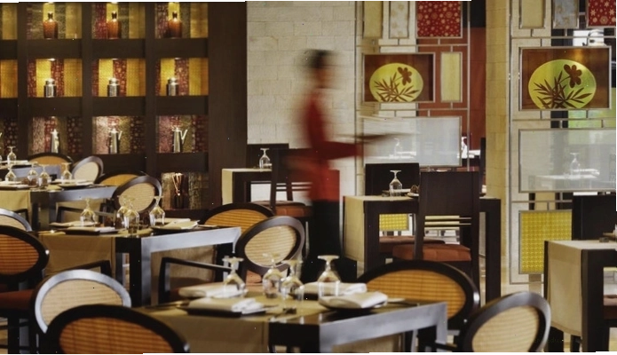 Saigon Restaurant tại InterContinental Hanoi Westlake