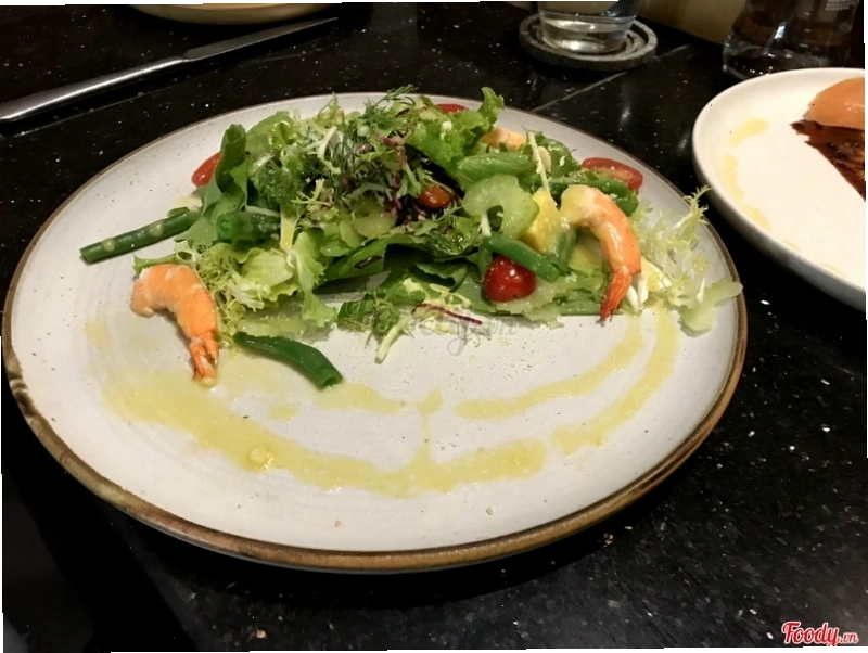Salad chanh leo tươi mát tại Pizza 4P