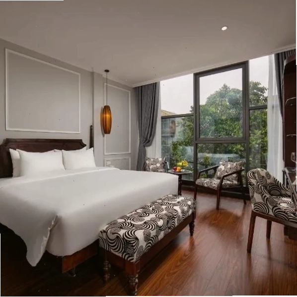 Salute Premium Hotel & Spa với tiện nghi spa thư giãn