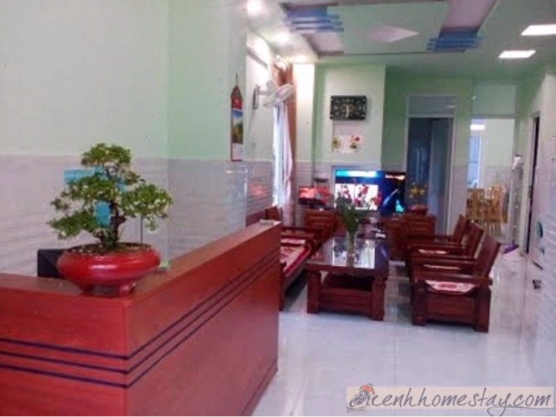 Sảnh chờ ấm cúng tại một homestay