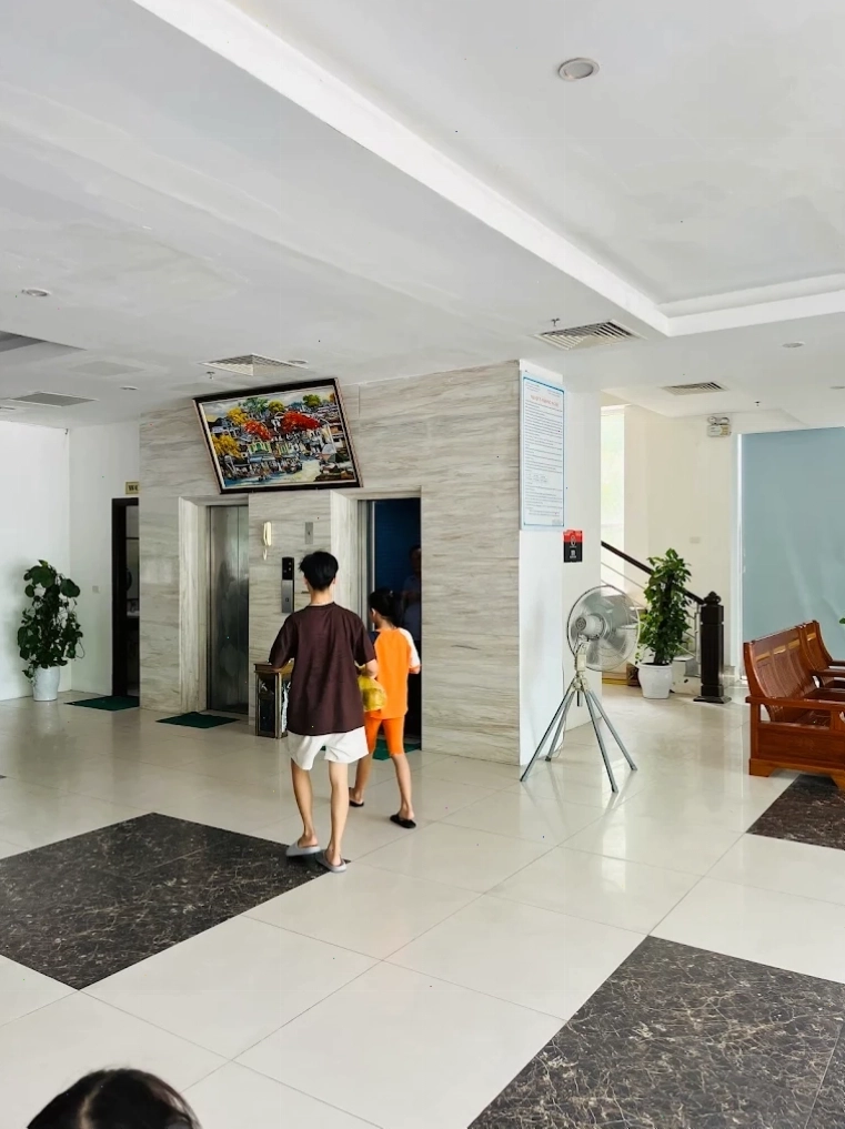 Sảnh chờ hiện đại tại Khách sạn Công Đoàn Cửa Lò