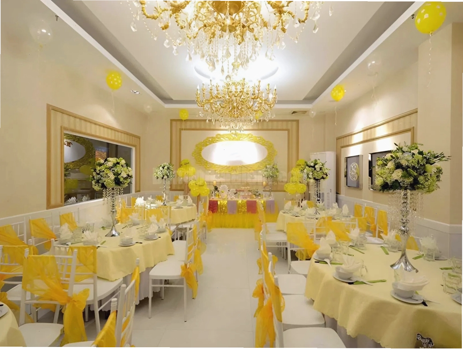 Sảnh tiệc cưới dân dã tại Nhà hàng Nam Bộ
