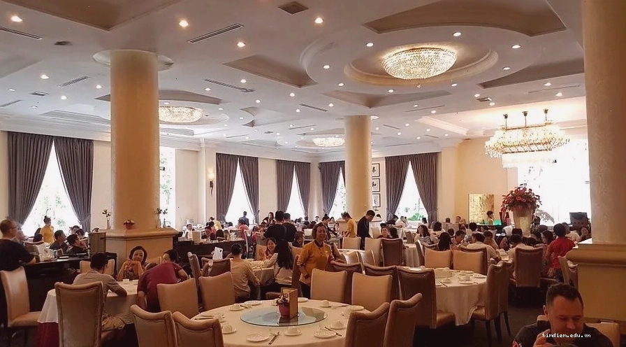 Sảnh tiệc tại nhà hàng Ocean Palace Quận 1