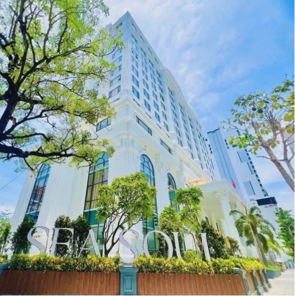 Sea Soul Hotel Nha Trang với phòng nghỉ rộng rãi và view biển