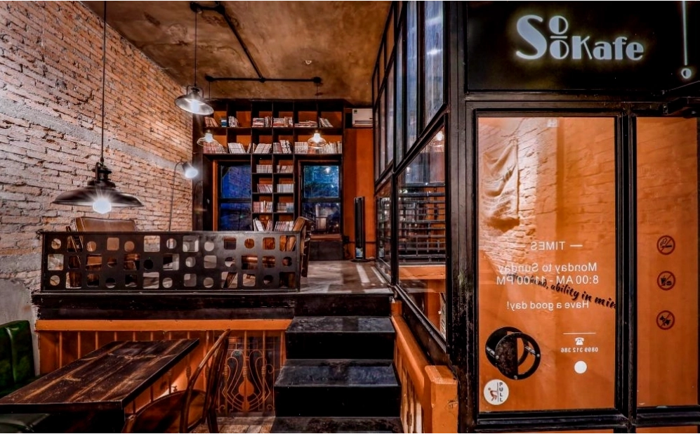 Số lượng sách lớn tại Soo Kafe Bến Thành
