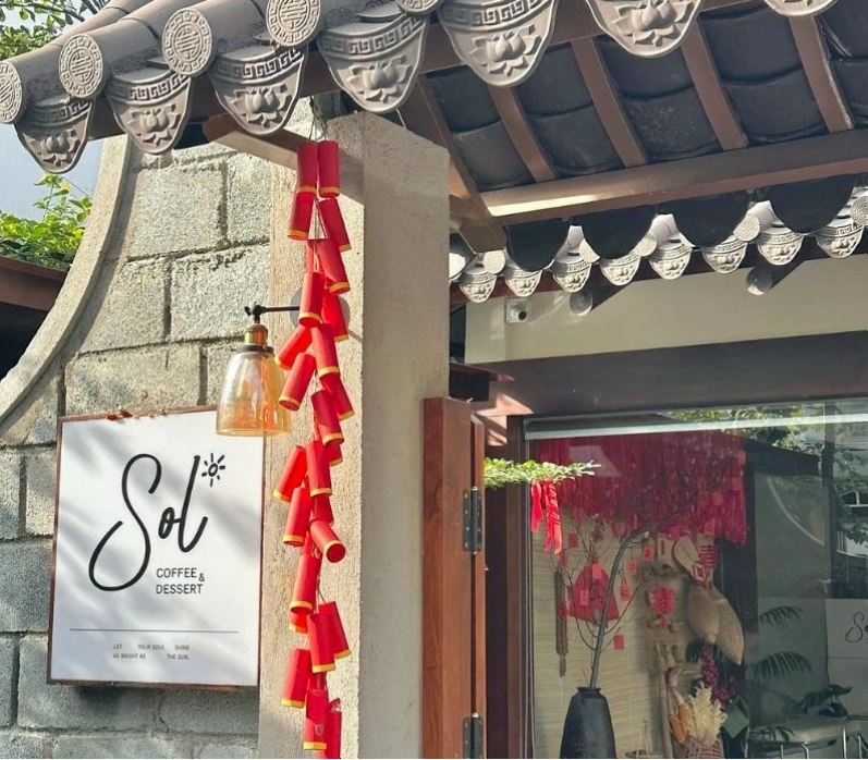 Sol Coffee & Dessert Nha Trang với kiến trúc nhà Hanok Hàn Quốc