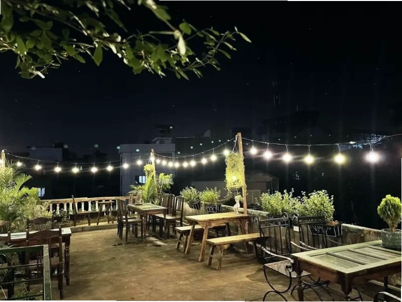 Sonder Coffee Bar với thiết kế tối giản, quán cafe đẹp ở Hoàn Kiếm