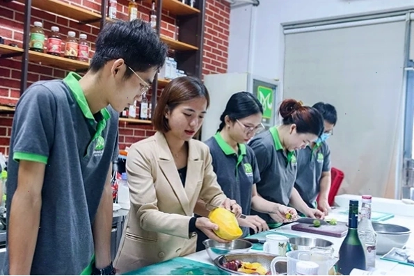 Sử dụng trái cây tươi trong pha chế