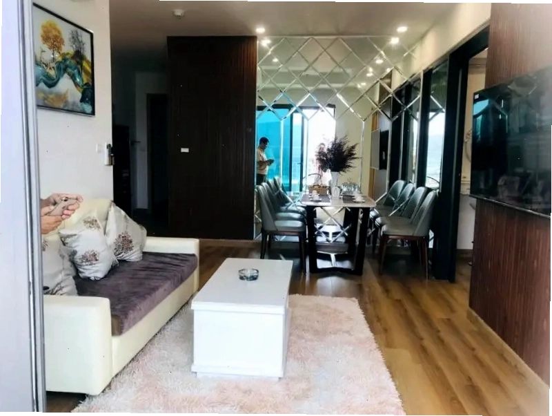 Sự thân thiện của chủ nhà tại Thai
