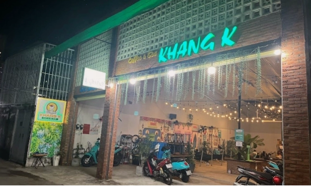 Tận hưởng giấc ngủ trưa thoải mái trên võng tại KHANG K