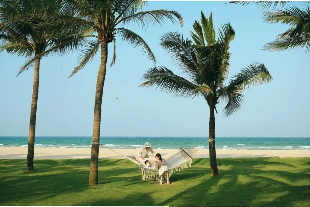 The Five Villas & Resort Quangnam Danang với không gian nghỉ dưỡng riêng tư hướng biển xanh