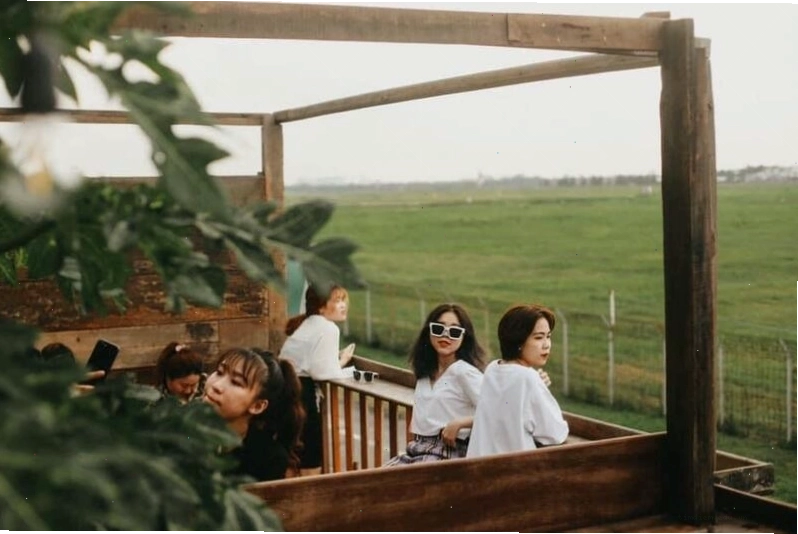 Thiết kế nội thất tinh tế tại một quán cafe Sài Gòn