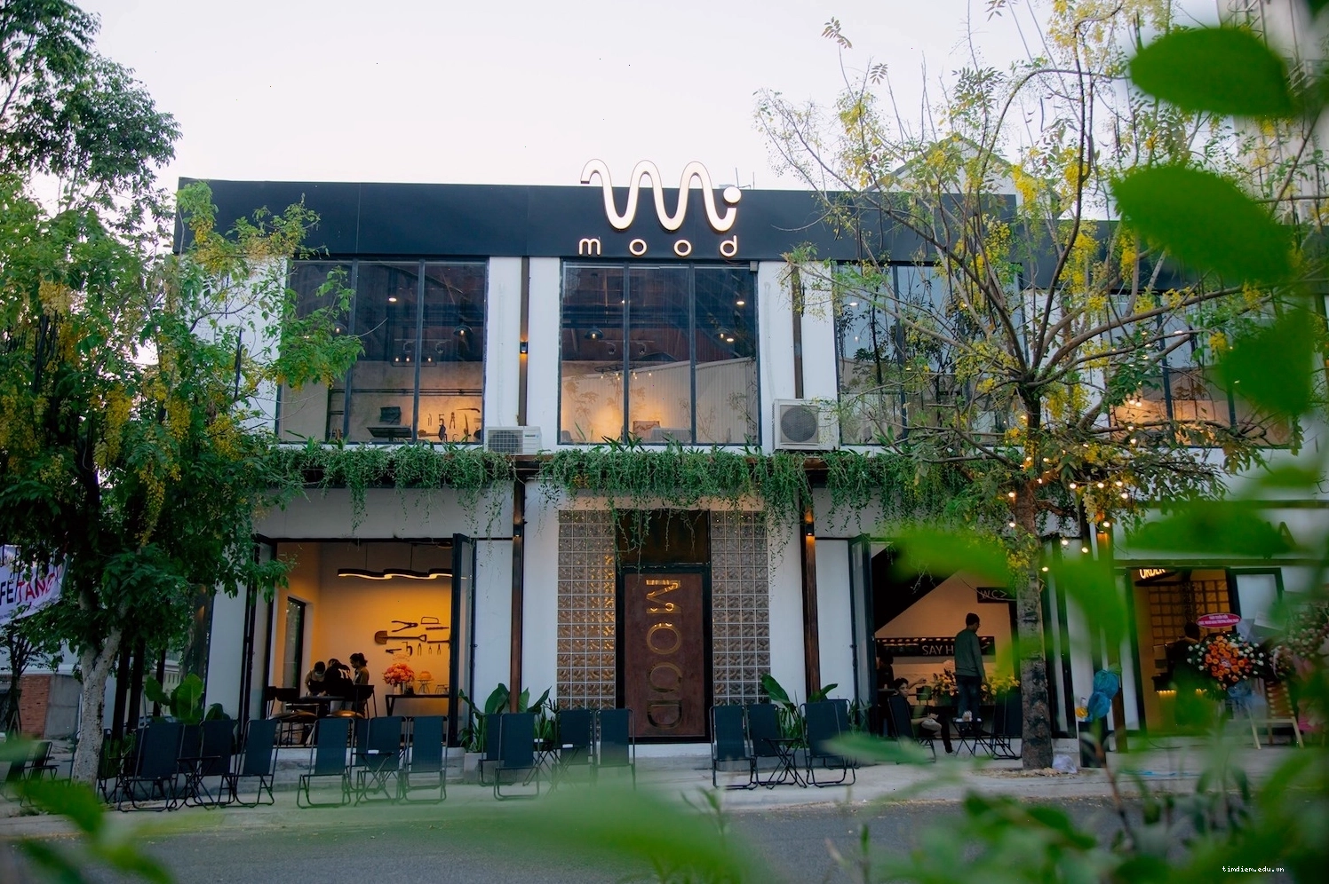 Thực đơn phong phú tại Mood Cafe