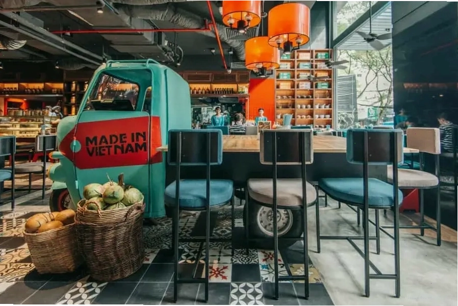 Thực đơn phong phú tại nhà hàng Dì Mai