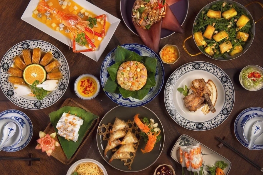 Thực đơn set tổng hợp tại Nhà hàng Mandarine