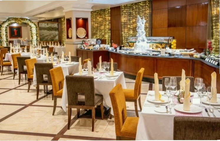 Thưởng thức buffet tại Oven D