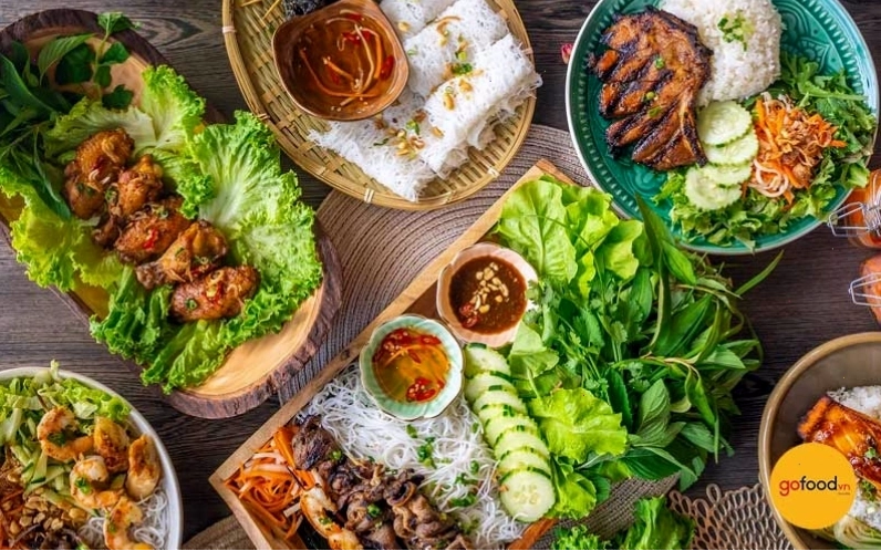 Tinh hoa ẩm thực Việt tại Cầu Gỗ Vietnamese Cuisine