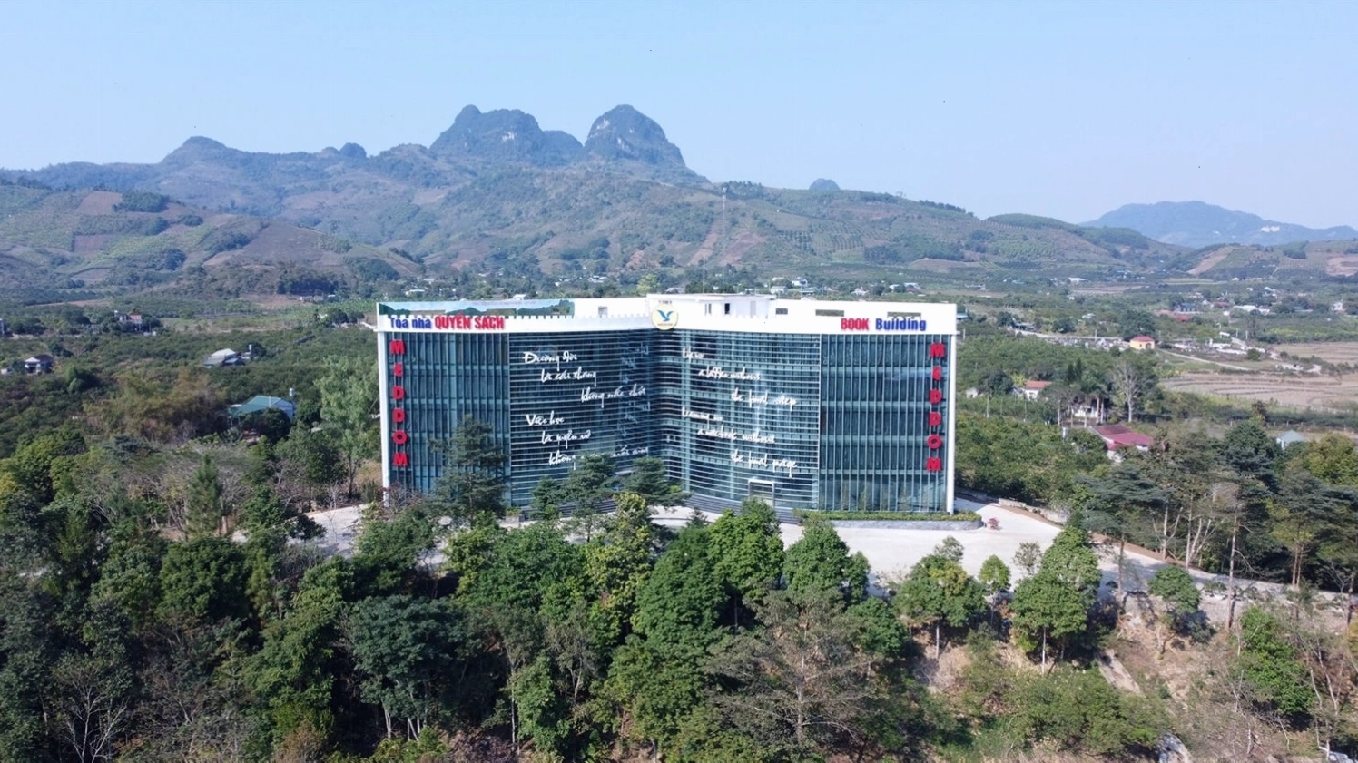 Tòa nhà Quyển Sách - công trình biểu tượng tại Công viên Di sản các nhà khoa học Việt Nam