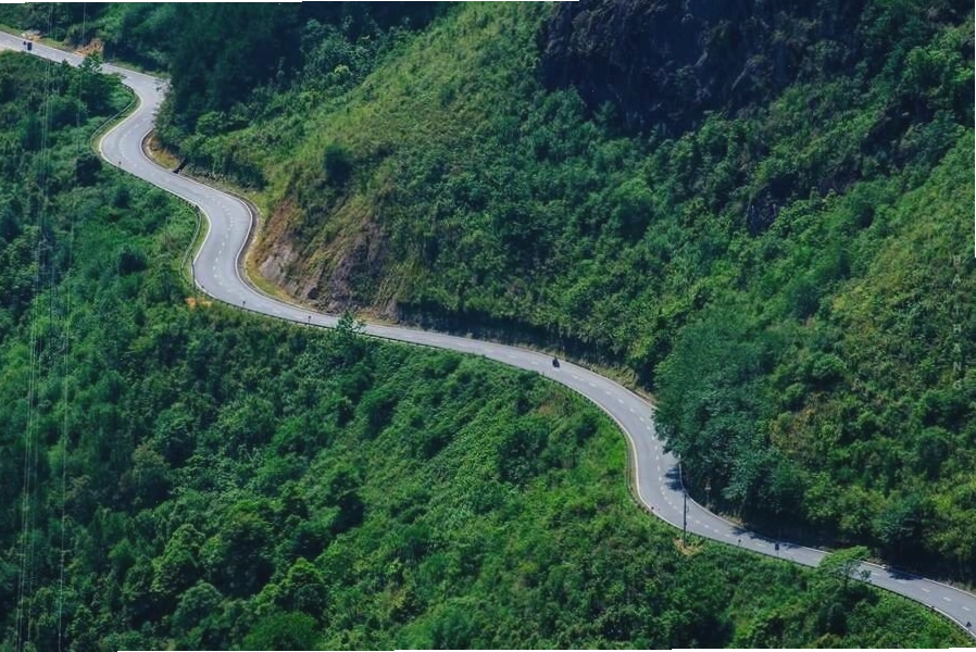 Toàn cảnh Đèo Ô Quy Hồ Sapa