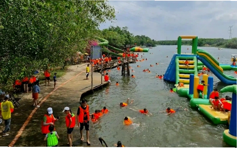 Toàn cảnh khu du lịch Bò Cạp Vàng nhìn từ trên cao