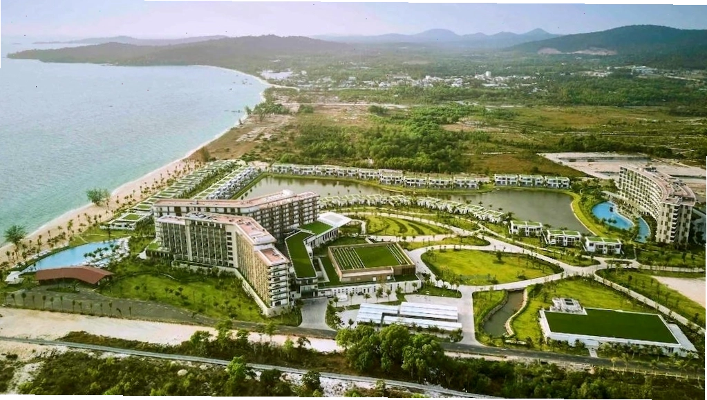 Toàn cảnh Mövenpick Resort Waverly Phú Quốc nhìn từ trên cao